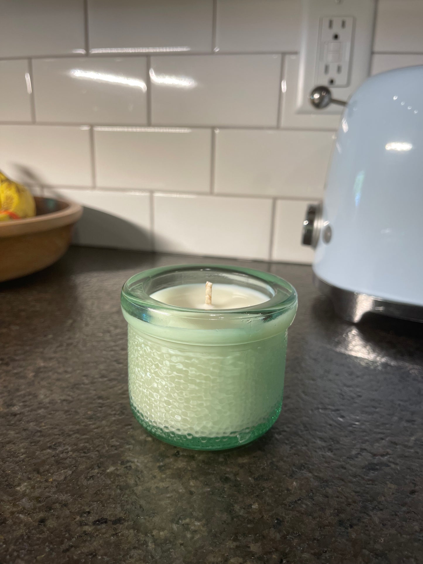 Recycled glass candle - Miles (unscented)