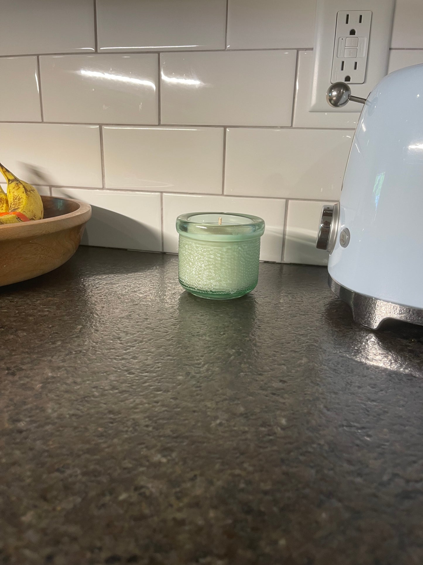 Recycled glass candle - Miles (unscented)